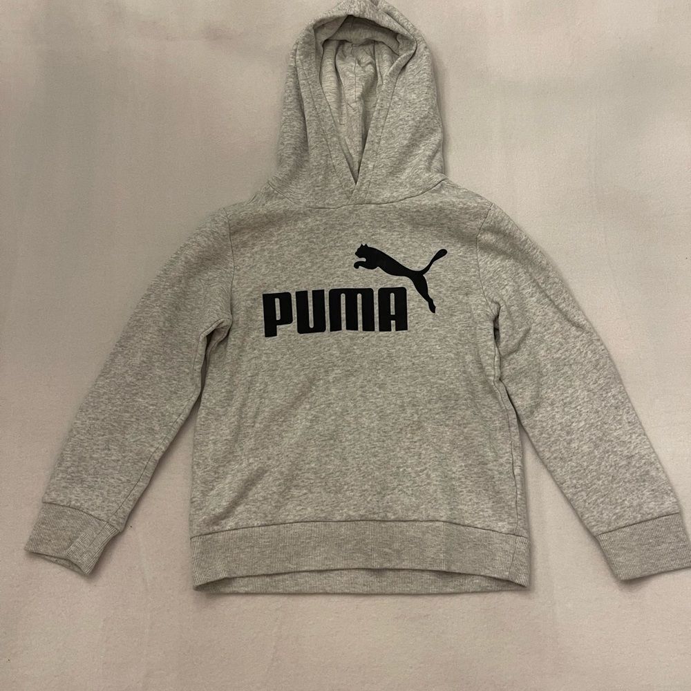 Puma Heather Gray Hoodie with Black Logo size 7/8